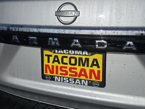 Used 2024 Nissan Armada SV image 30