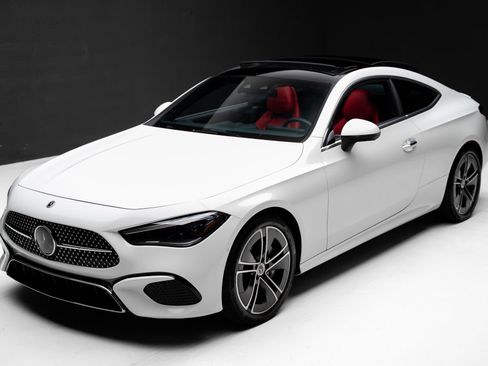 Used 2024 Mercedes-Benz CLE 300 4MATIC Coupe w/ Driver Assistance Package image 5