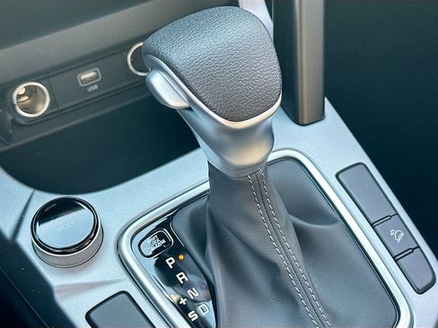 New 2026 Kia Seltos LX image 16