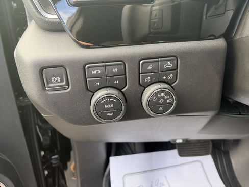 New 2026 Chevrolet Silverado 1500 LTZ w/ LTZ Premium Package image 21