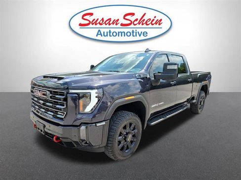 Used 2024 GMC Sierra 2500 AT4 w/ AT4 Premium Plus Package AWD/4WD image 1