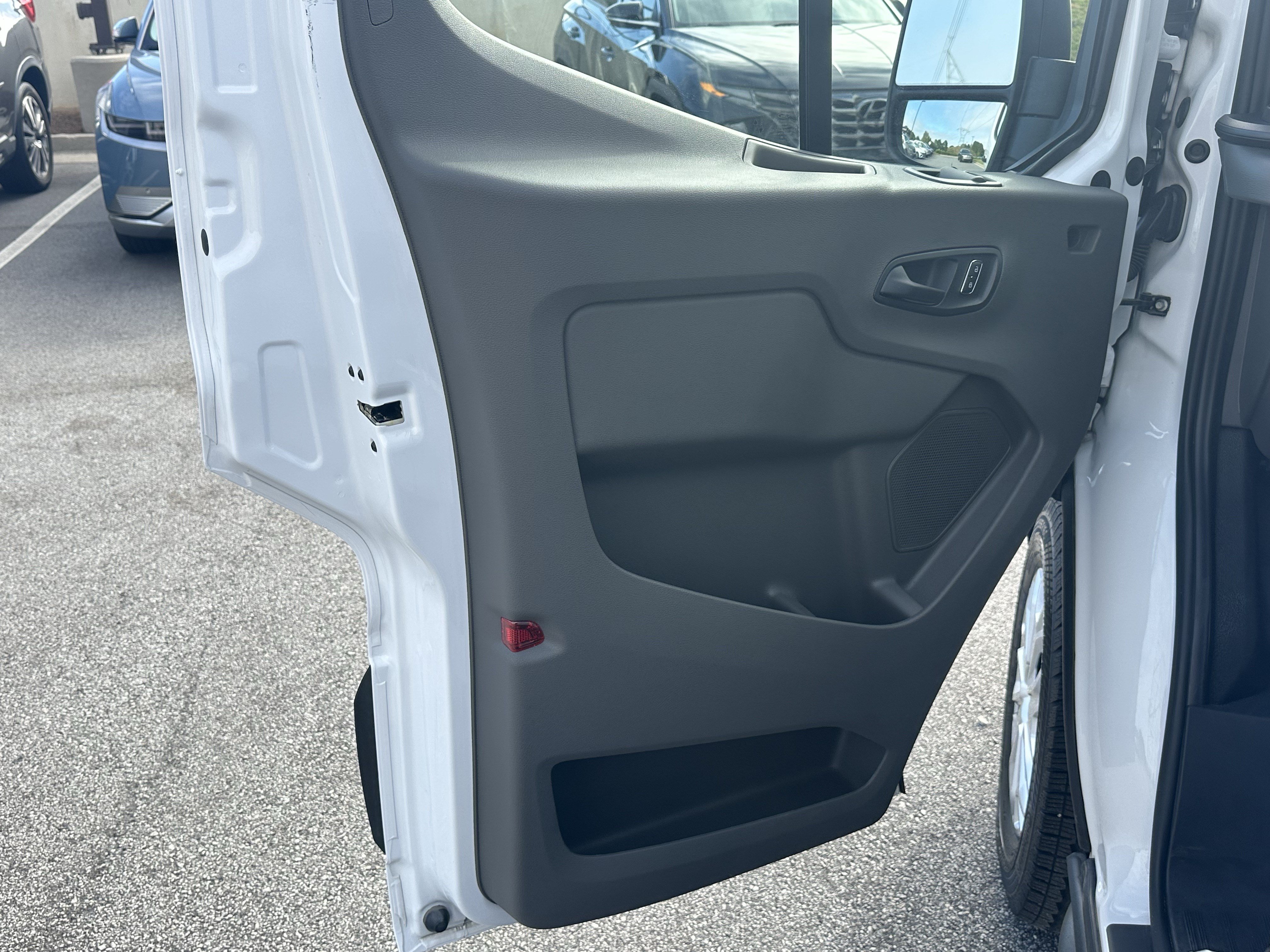 Used 2024 Ford E-Transit Low Roof RWD image 10