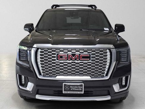 Used 2024 GMC Yukon Denali w/ Advanced Technology Package AWD/4WD image 8