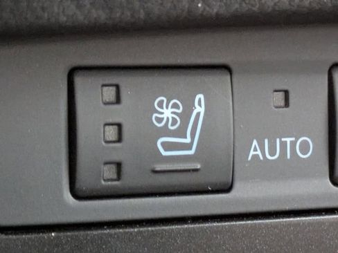 Used 2025 Lexus ES 350 w/ Premium Package image 22