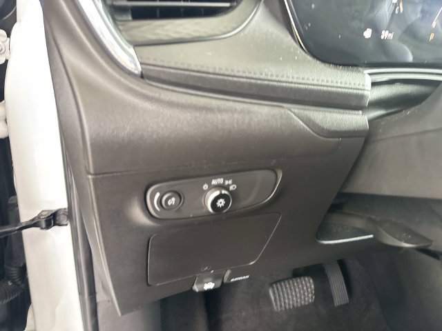 Used 2025 Buick Encore GX Sport Touring w/ Comfort Package FWD image 20