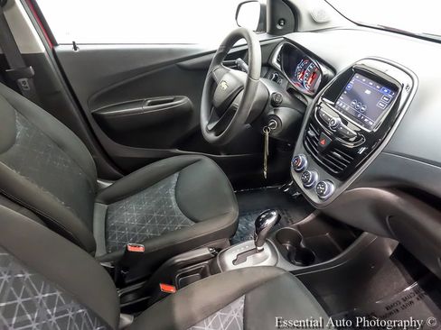 Used 2020 Chevrolet Spark LS FWD image 22
