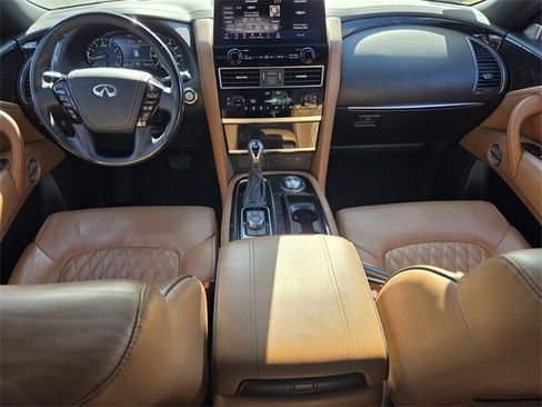 Certified 2024 INFINITI QX80 Sensory image 16