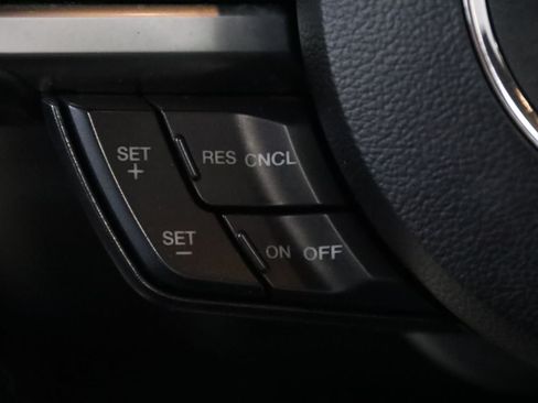 Used 2019 Ford Mustang Premium RWD image 17