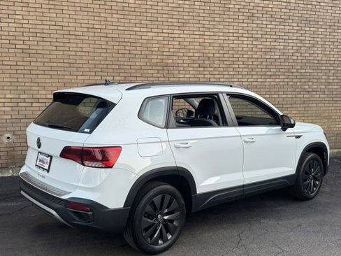 Used 2023 Volkswagen Taos S w/ Driver Assistance Package FWD image 17