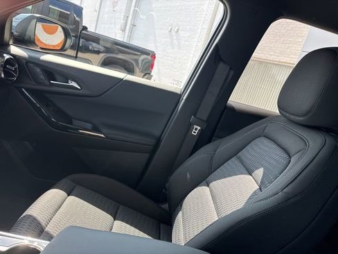 New 2026 Chevrolet Equinox LT w/ LPO, Floor Liner Package AWD/4WD image 27