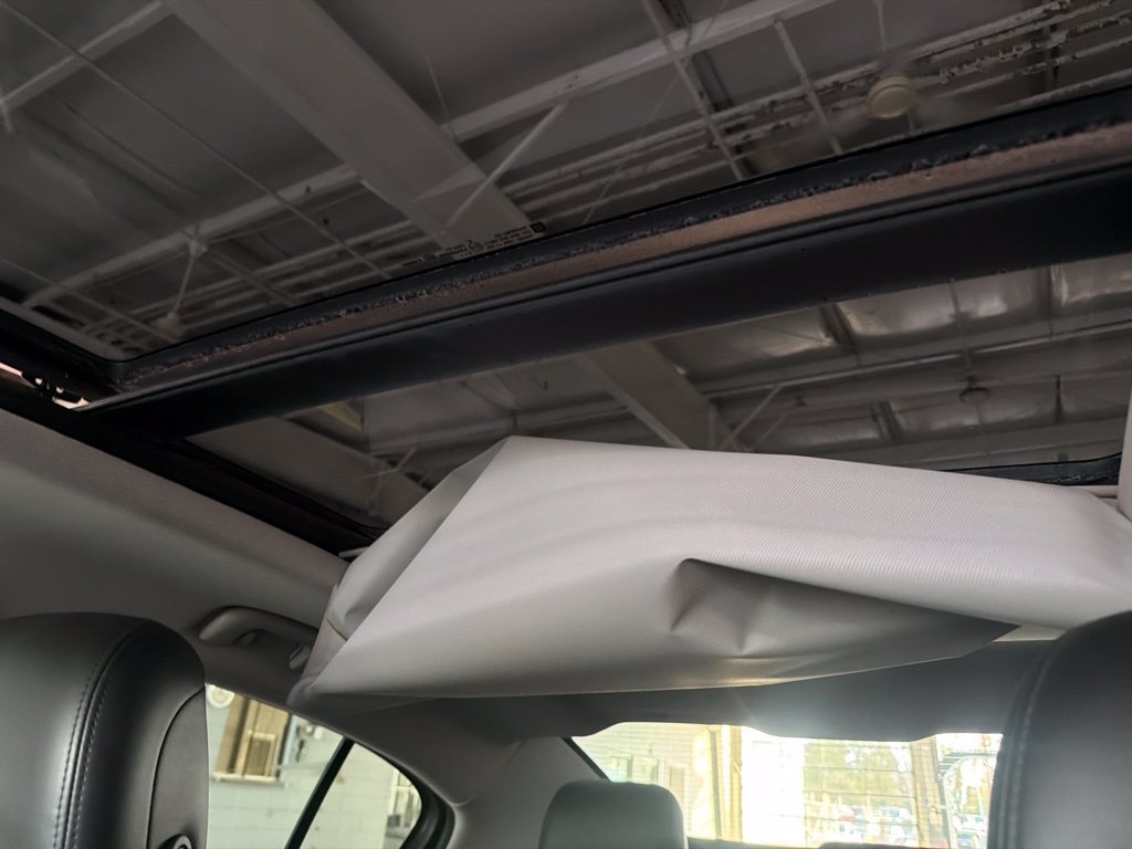 Used 2013 Buick LaCrosse Premium FWD image 10