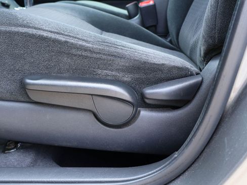 Used 2006 Toyota Corolla S FWD image 23