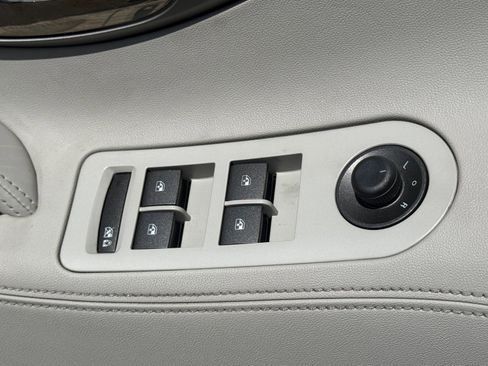 Used 2010 Buick LaCrosse CX FWD image 21
