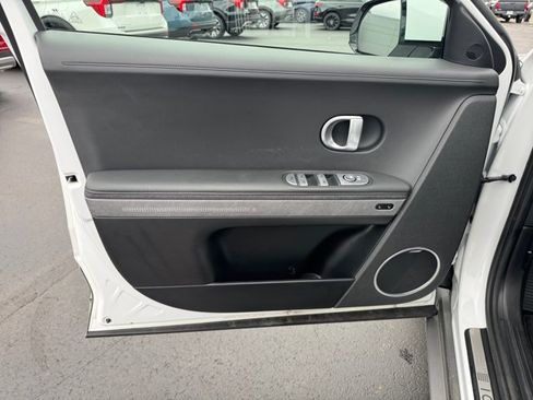Used 2024 Hyundai Ioniq 5 Limited AWD/4WD image 24