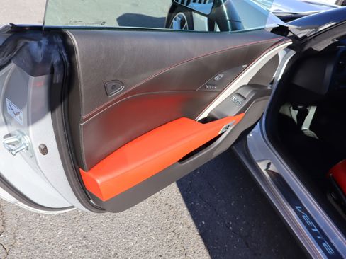 Used 2015 Chevrolet Corvette Stingray Coupe w/ 2LT Preferred Equipment Group image 13