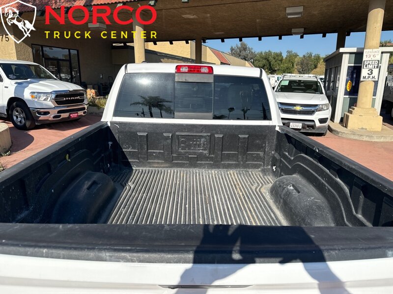 Used 2019 RAM 1500 Classic SLT RWD image 8