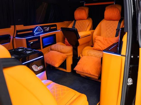 Used 2023 Mercedes-Benz Metris Passenger image 19