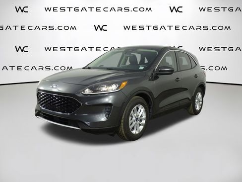 Used 2020 Ford Escape SE image 1