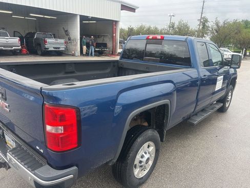 Used 2016 GMC Sierra 2500 SLE w/ SLE Preferred Package image 12