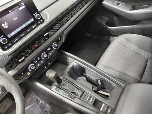 Used 2024 Honda Accord EX image 29