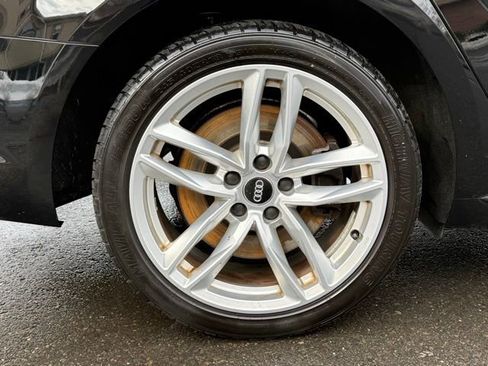 Used 2017 Audi A4 2.0T w/ Convenience Package image 18