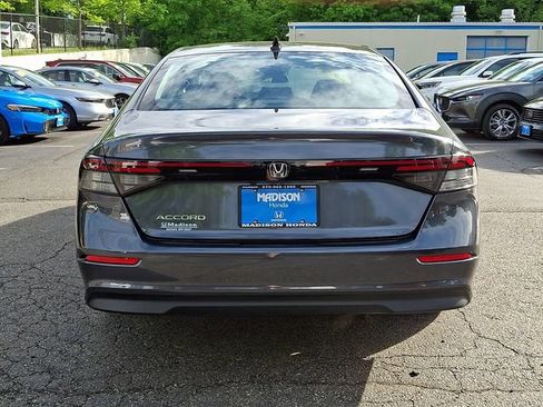Used 2025 Honda Accord SE image 6