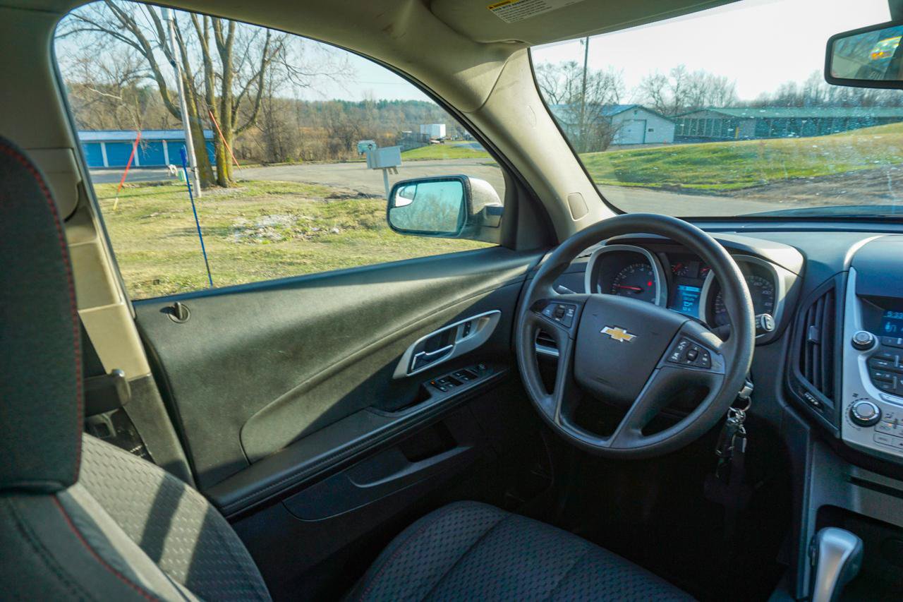 Used 2013 Chevrolet Equinox LS FWD image 22