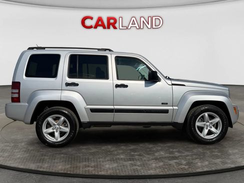 Used 2009 Jeep Liberty Rocky Mountain AWD/4WD image 7