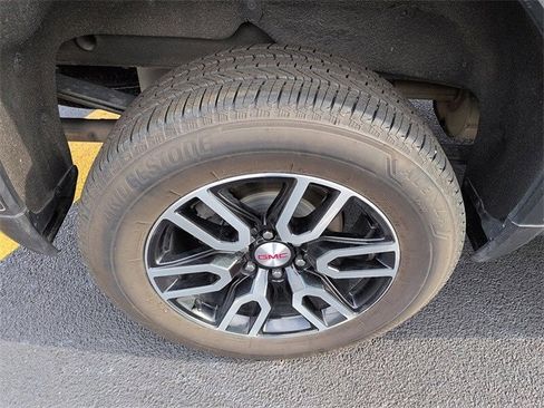 Used 2020 GMC Sierra 1500 AT4 w/ AT4 Premium Package image 8