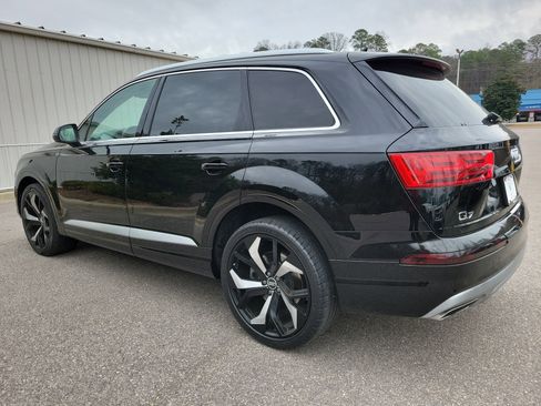 Used 2019 Audi Q7 3.0T Premium Plus image 7