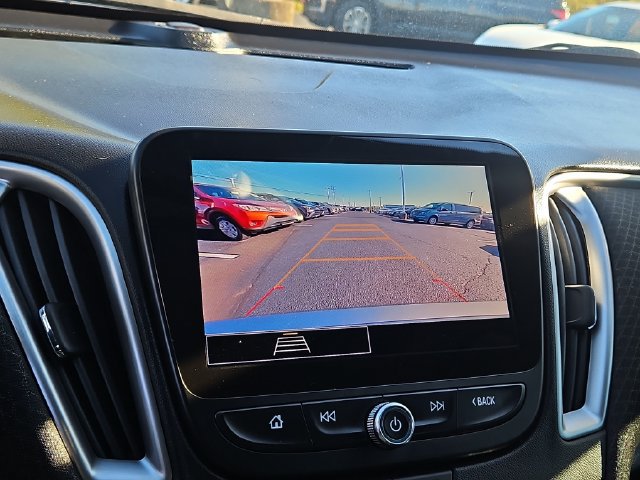 Used 2024 Chevrolet Malibu LT FWD image 24