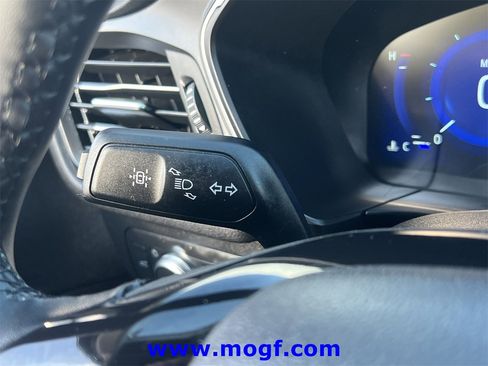 Used 2022 Ford Escape SEL w/ Technology Package image 13