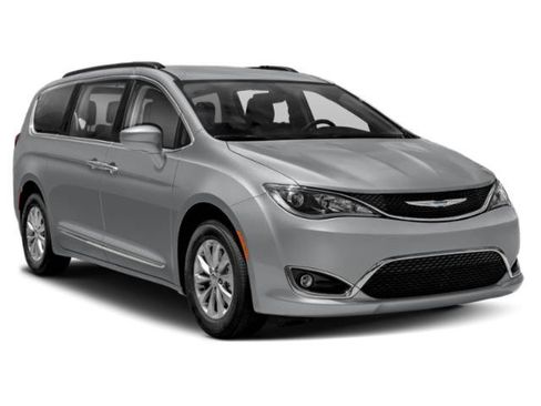 Used 2020 Chrysler Pacifica Touring-L Plus w/ Advanced Safetytec Group FWD image 9