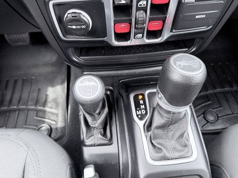 Used 2020 Jeep Wrangler Unlimited Sport S AWD/4WD image 21
