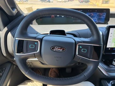New 2026 Ford Expedition Platinum AWD/4WD image 23