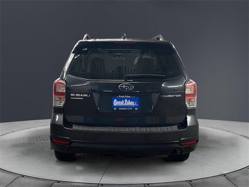 Used 2018 Subaru Forester 2.5i Premium image 4