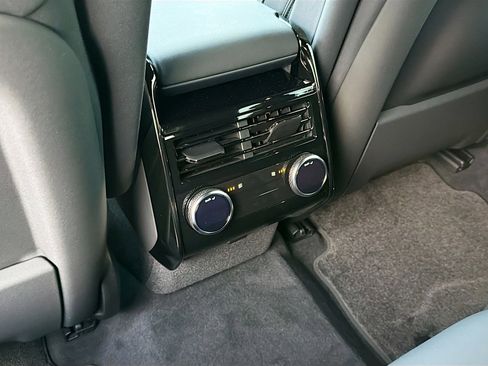 New 2026 Land Rover Range Rover Sport Dynamic SE image 21