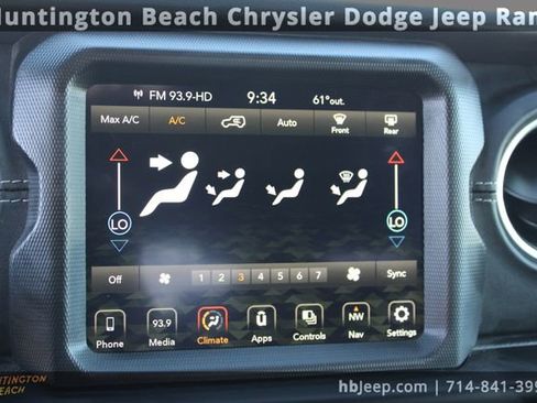 Used 2021 Jeep Wrangler Unlimited Sahara image 25