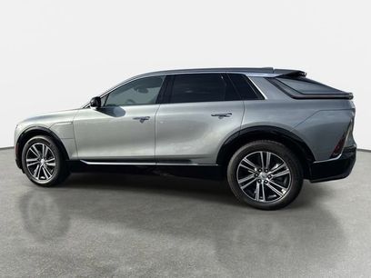 New 2025 Cadillac Lyriq Luxury w/ LPO, Floor Liner Package