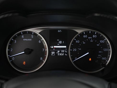 Used 2024 Nissan Versa S w/ S Plus Package image 20