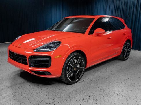 Used 2020 Porsche Cayenne Turbo image 1
