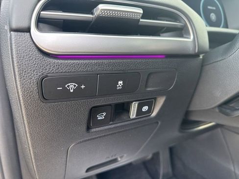 Used 2024 Hyundai Palisade Limited image 13