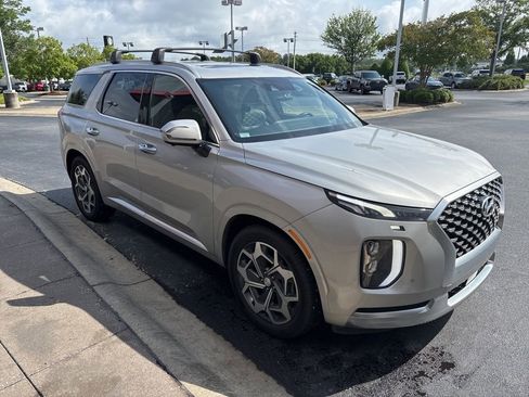 Used 2021 Hyundai Palisade Calligraphy FWD image 3