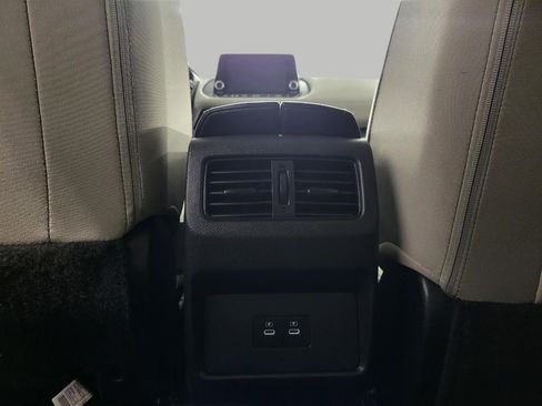 Used 2025 Nissan Rogue SV image 23