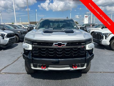 Used 2022 Chevrolet Silverado 1500 ZR2 w/ Technology Package AWD/4WD image 27