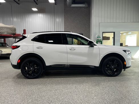 Certified 2022 Buick Envision Essence w/ Technology Package I image 6