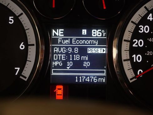 Used 2012 RAM 1500 Classic SLT w/ Remote Start & Security Group AWD/4WD image 4