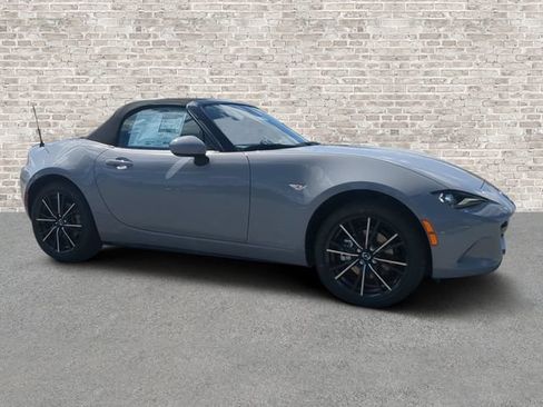 New 2026 MAZDA MX-5 Miata Grand Touring RWD image 1