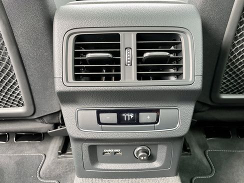 Used 2024 Audi SQ5 Premium Plus w/ Premium Plus Package image 26