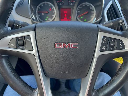 Used 2010 GMC Terrain SLE image 23